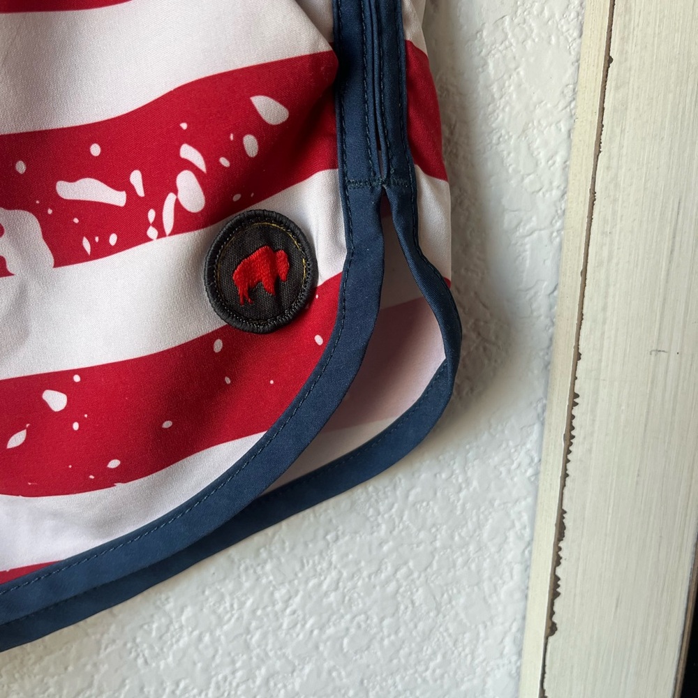 Mountain Khakis Patriotic Shorts - Picture 4 of 4